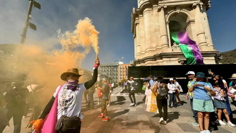 Marcha 8M Pachuca 2026: colocarán vallas en Palacio de Gobierno y Reloj Monumental