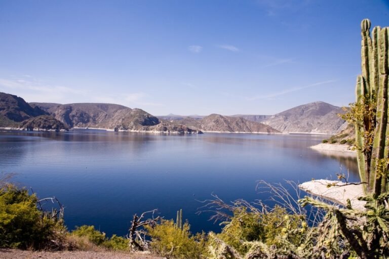 Presa Endhó al 101%: Conagua activa desfogues en el Valle del Mezquital